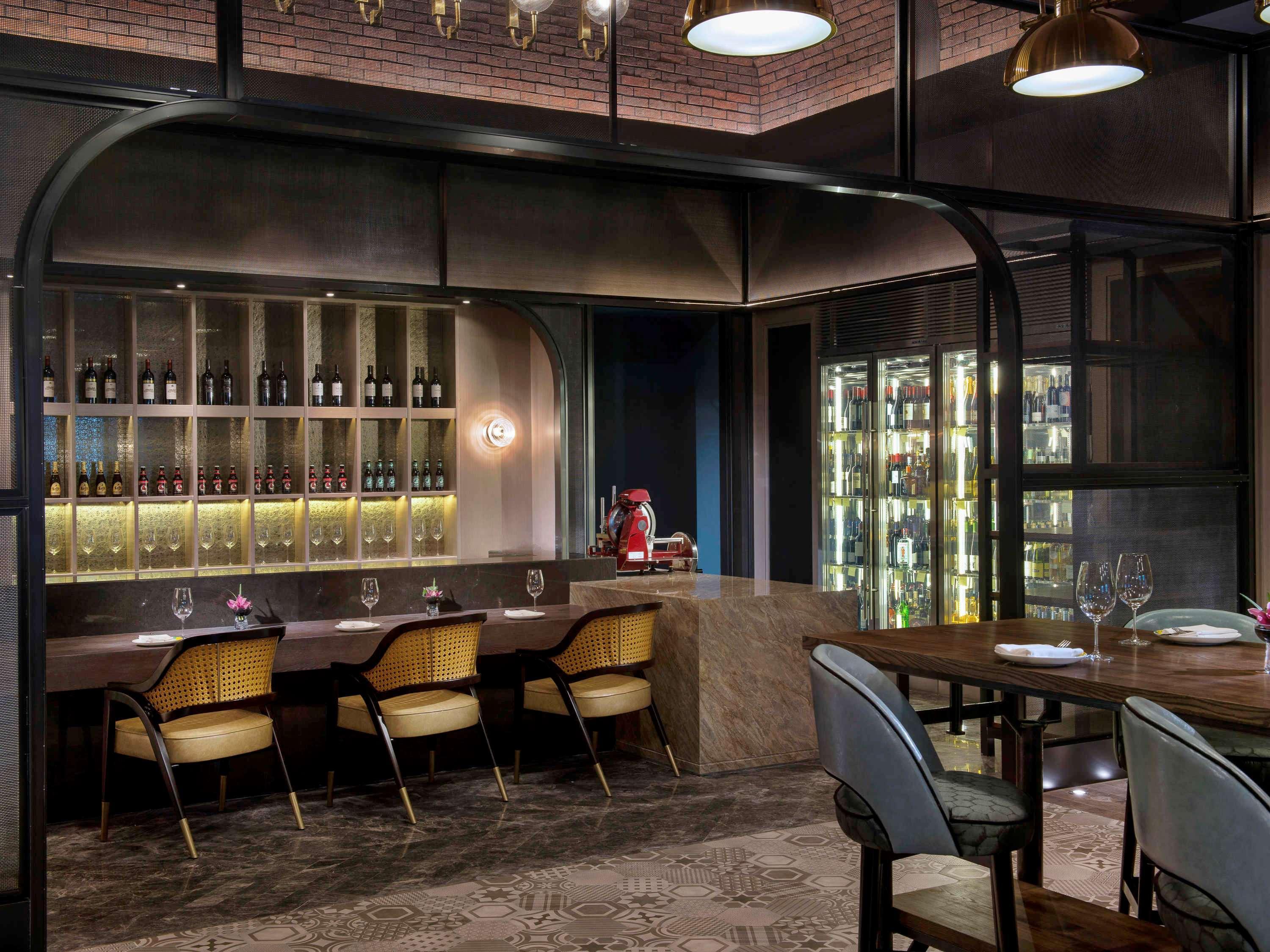 Sofitel Hongqiao Hotel 5*